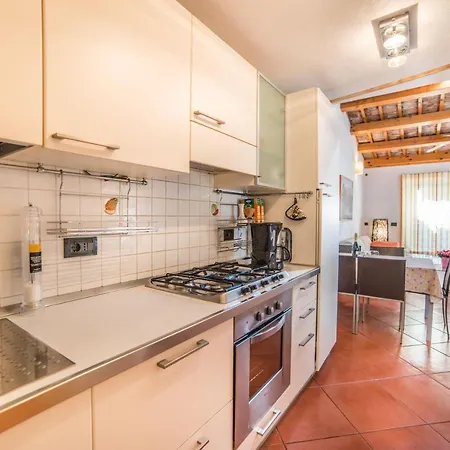 Gostinjska kuća Buric 267 4*