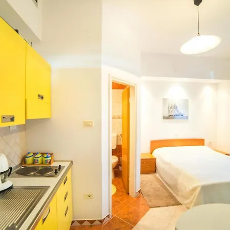 Buric 267 Gostinjska kuća Rovinj
